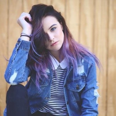 YO! WADDUP? ✌️ 
IM A KITTY IN THE ACACIA FANDOM!! ☺️ (proud of it too)