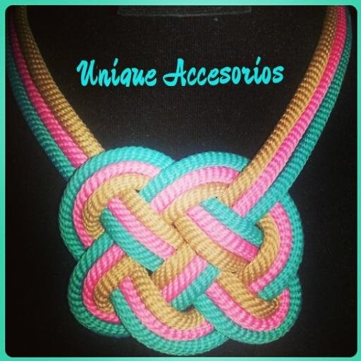 Accesorios hechos a mano para damas. Collares, pulseras y mas, desde Maracaibo. Visiten nuestro Instagram @unique_accesorios y chequeen lo que tenemos para uds.