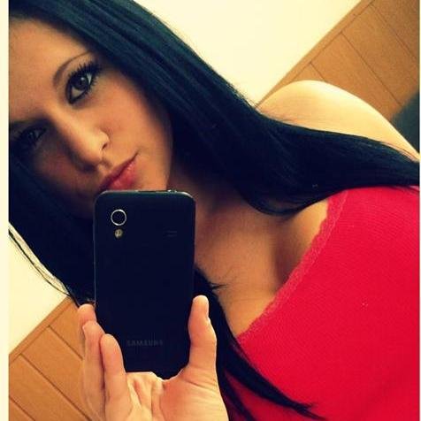Hi, I´m from Czech Republic #Directioner , Follow me and I follow you back.