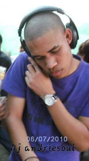 SirAndrewGrace's profile picture. Dj & producer,BBM 7B465A5F