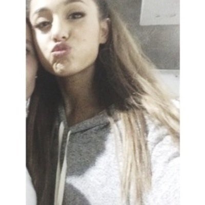 ♡ Justin and Ariana are all that matters to me. ♡