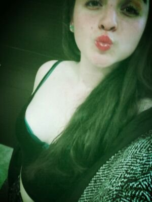 sus besos mi remedio ckdkdk *-*