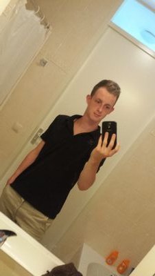 Mitchelvrc's profile picture. VRC A1 // 18 jaar // sport & bewegen 3e leerjaar BOS NIV4 // trainer f5 vrc // stage; bso spitsbergen & solidez wageningen