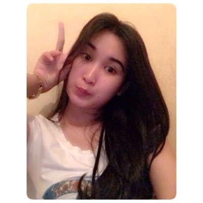 Karma itu gak ada , ada nya kejahatan di balas dengan kejahatan kebaikan di balas dengan kebaikan *luvlyembun*