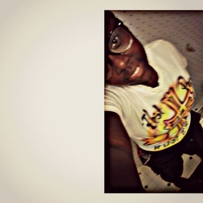 Follow Me Ndd I Will Follow Yuh Back :)
Rich Homie Quan Baby
Rich Kidz Bhaby
Lady Rich Kidz
(&&) Tuskeqee Where I'M From Twitter :)