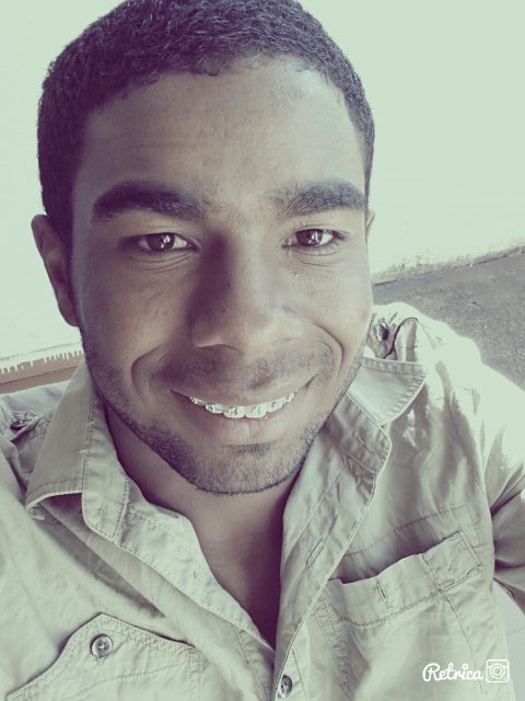 Ser feliz sem motivo é a mais autêntica forma de felicidade.

http://t.co/yB1ab50qVp