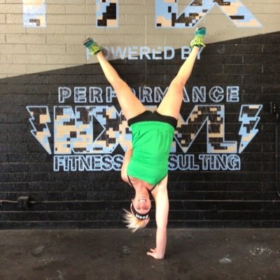 Caroline_Jo7's profile picture. Living in the moment but forever dreaming