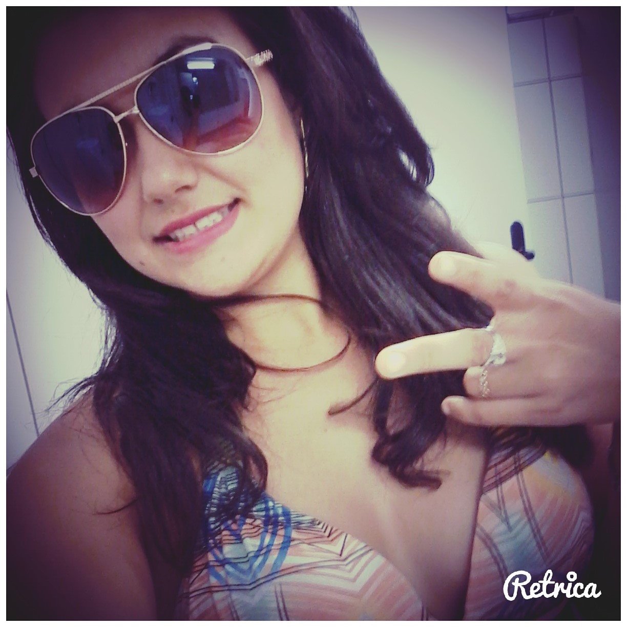 Antes de você falar,ouça.  Antes de agir pense. Antes de criticar conheça.           E  antes de desistir,tente.