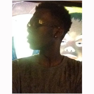 Im a youtuber i love fasion, photography, art and, music http://t.co/PmDrcKIFl3