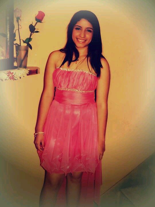 Hey guys! how are you? follow me and i'll follow back :)