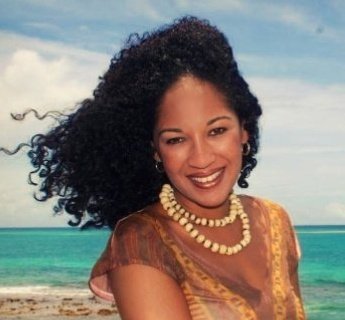 Washington, DC-based publicist, forever homesick for the food and beaches of Antigua 🇦🇬. Avid eater, traveler and runner.