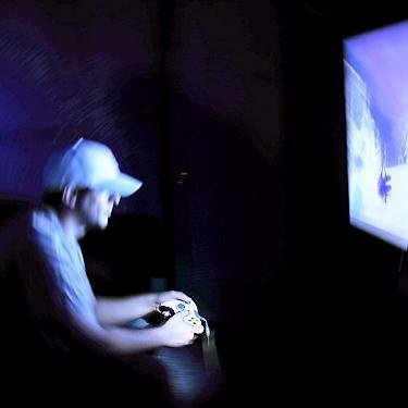 Worldofrandall's profile picture. I love video game and you cant beat me!