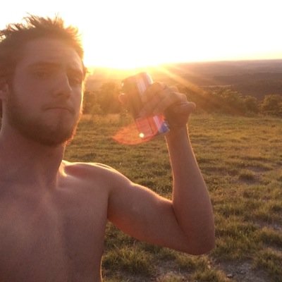 hitthemwithit's profile picture. Doing the damn thing