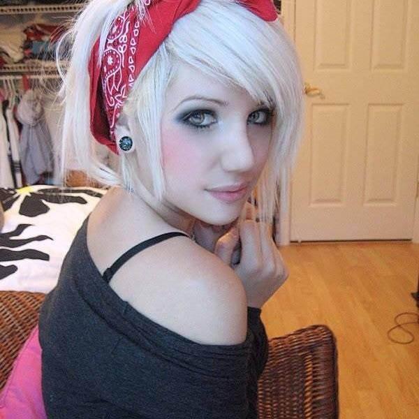 sheila03011214's profile picture. 