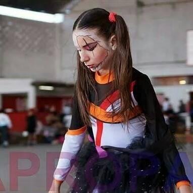 Soy signo acuario bitches...Soy skater y patinadora.Me encanta el electro, soy gamer. Amo al Rubius❤