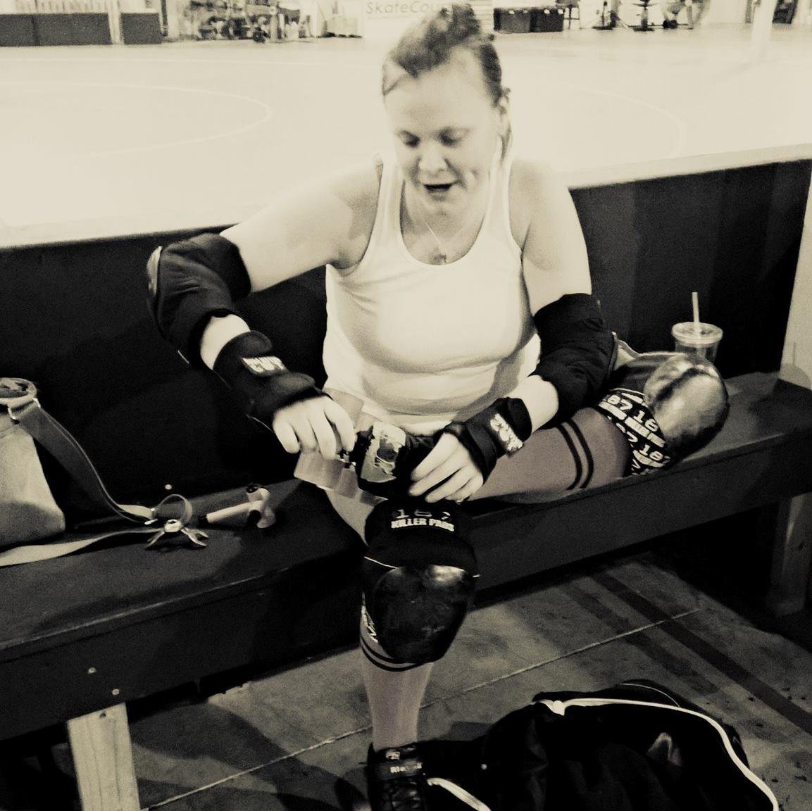 leiaoutcold's profile picture. 7th grade math teacher | FCA leader