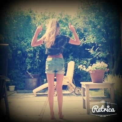 Its my shit bow down bitches Ik volg terug (i follow back) I ❤️ DOUTZEN Insta : mirelxox_