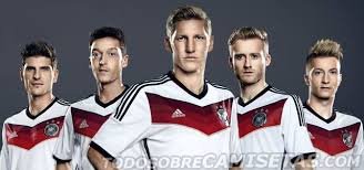 el_chiki_17's profile picture. futbolista de la furia roja