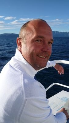 Doortastende en servicegerichte Recruiter en Talent Sourcer. Gedreven hardloper, reisavonturier, natuur-, auto-, muziek- en culinair liefhebber.