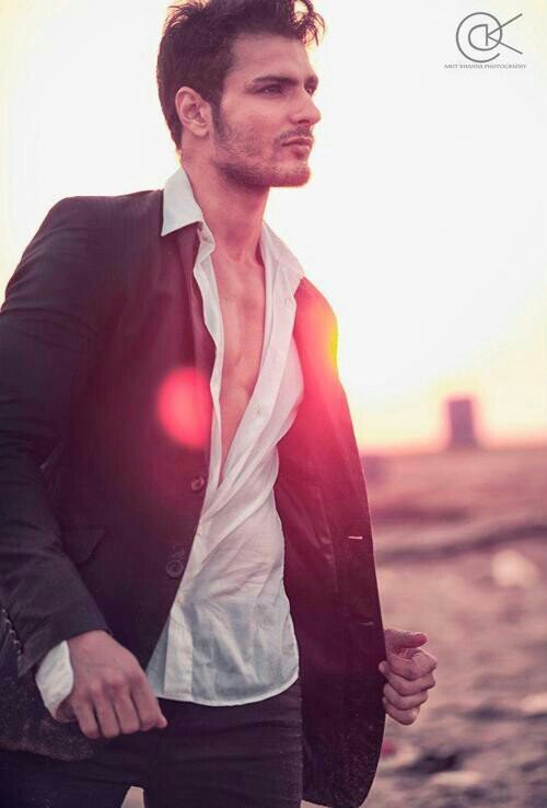 roleplayer vinrana aka nakul of mahabharat :) | follback? just mention ;) | always support @vinrana1986 | #muchlove