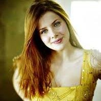 15 años-Hija de Ron & Hermione-Hermana de Rose y Hugo- Hufflepuff-Una Weasley mas- Pelirroja natural..-Cazadora-Prefecta.#Nox