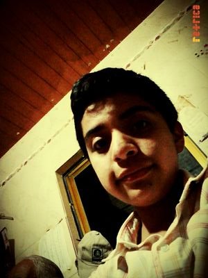 leocaheoficial's profile picture. Nadie sabe cuanto tiempo vivira cln quien ama Twitter @L3OCARRENO