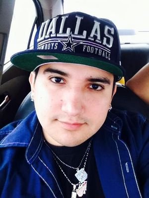 amo a mi precioso de @raton_tv el es mi vida