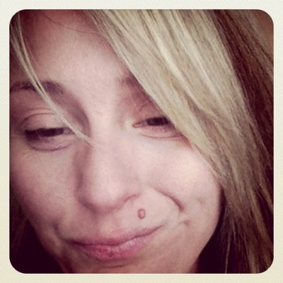 soozies's profile picture. Nasty mom/wife/civil servant, I collect old glass insulators & always carry a crochet hook. I like quantum physics but don't understand it.