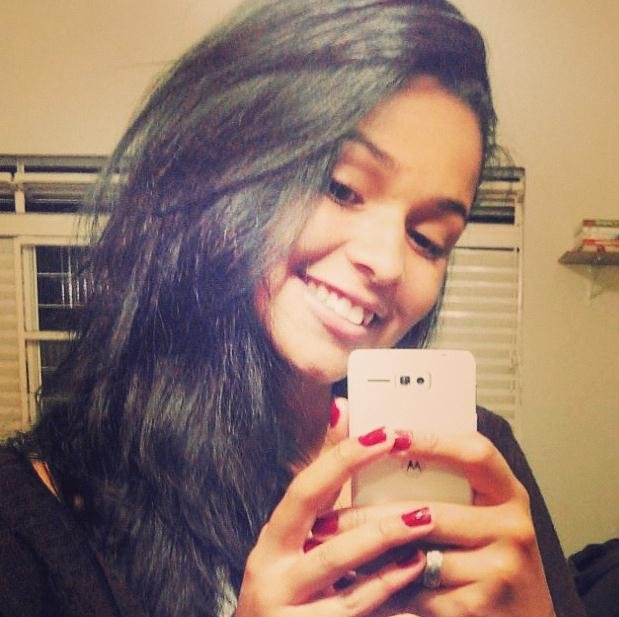 Marcela Eugelmi,Escorpião, 16 anos Medicina Veterinaria.