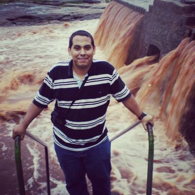 hola soy gustavo granada  matto , vivo en paraguay , en una ciudad que se llama itaugua
