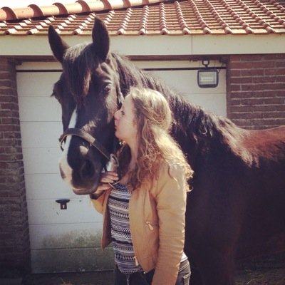 lelijk, niet perfect, maar toch mn alles. x Summer - insta; xninagerards
snap; xxninag
