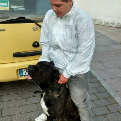 ali_19793's profile picture. La música quita del alma el polvo de la vida diaria.