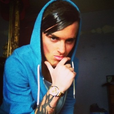 Money is power. Kazia Fraser'X
