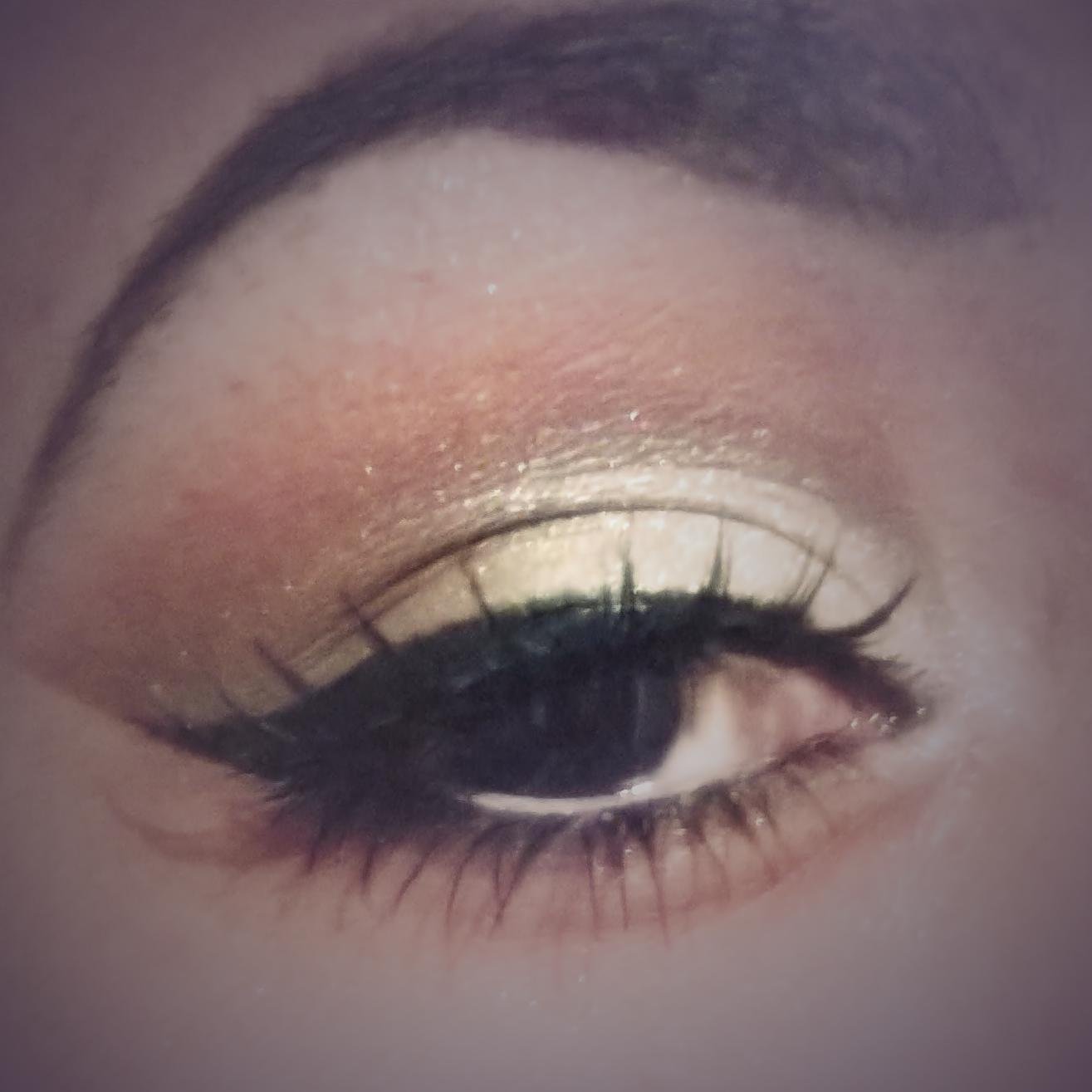 asuntosdemenina's profile picture. Aonde quer que você for,chegue Linda!