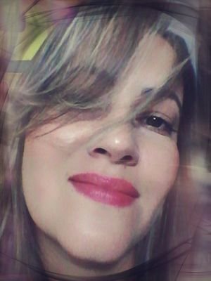 Cristã,lider,amiga,sonho sim pois creio no DEUS do impossivel...              Me segueeee aaiiii pessoal!!!