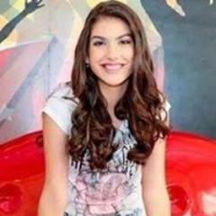 Sou fã do seu jeito, sou fã da sua roupa, sou fã desse sorriso estampado em sua boca, sou fã dos teus olhos.... Giovanna Grigio !  Since: 15/06/14