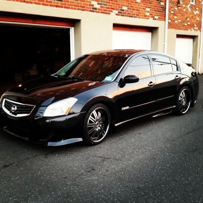 PoppAChamP221's profile picture. 