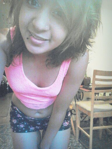 Wubbyy WUMBAA-Wehh! Hello there yeeww=)Names Keanah. Im a GoofBall♥ YourSmileWillSatisfyMeMoreThanEver. Yeeup, it's just that amazing. know me? why not ;D