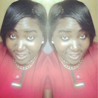 Lovee Mee OR Hatee Mee 
Im Still POOKA  !!!!!!!
Follow Mee OR Nahh -_-