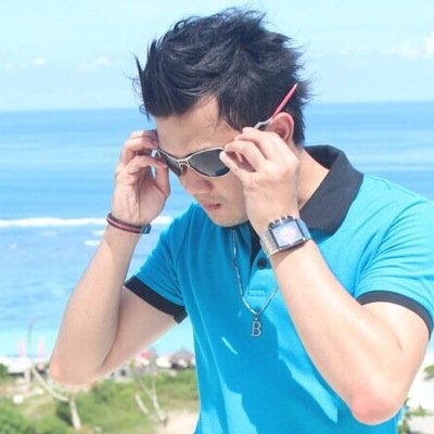 dhie_mpenk's profile picture. Mr. Simple