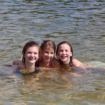 ErikaVanDooij's profile picture. hi i'm erika i'm 11