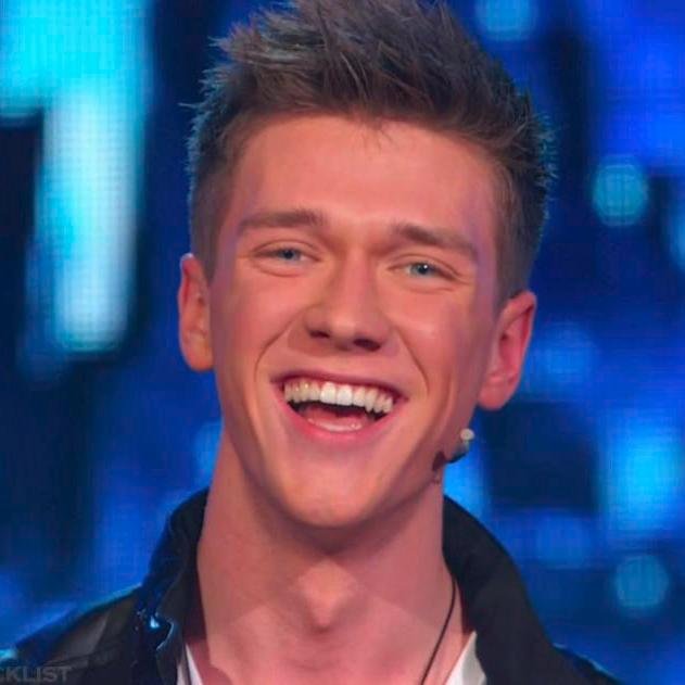 Keyperrrr's profile picture. Make me famous. @BlueeeEyesss is my personal account.