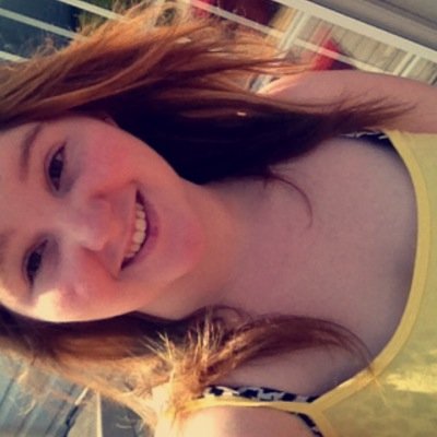 18 Loves pizza and Luke Brooks graduated cx needs to get a life and a job but im too lazy cx love me please cx