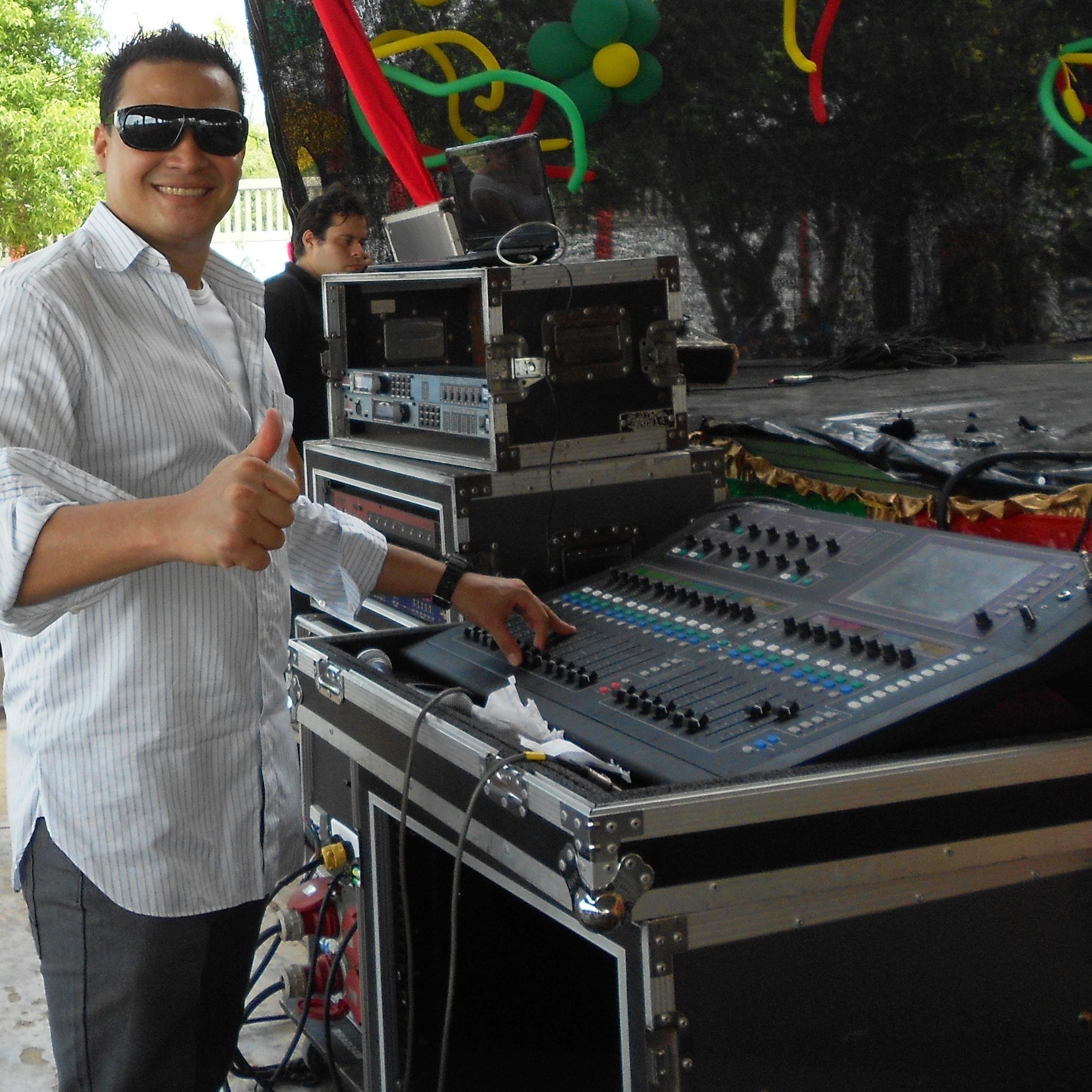 EDGARBAYCAN's profile picture. FARMACEUTICO