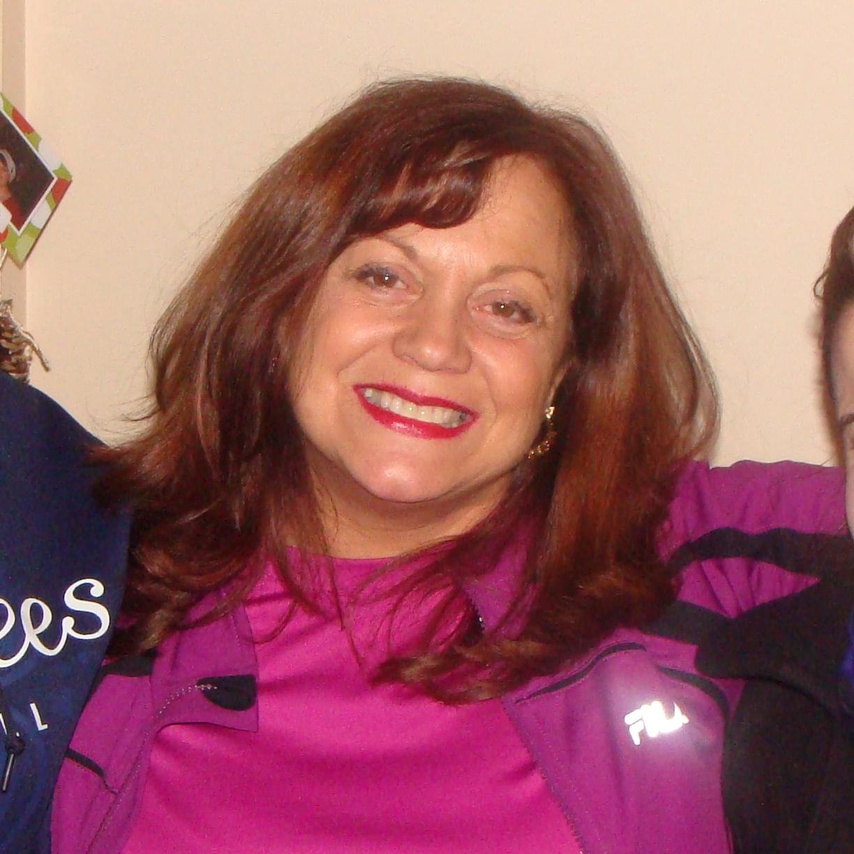 Retired PE Teacher, Adore my Kids, Yankee Fan,  Paranormal Fan. Tough and Tender!