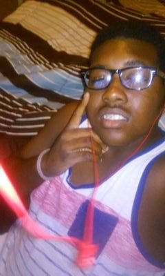 football is life    follow me ill follow bac