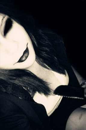 jane is the name dont forget it , im no evil person I sure you, just watch out for jeff. DONT GO TO SLEEP YOU WONT WAKE UP !!!!! hahaha