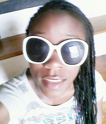 i love Kyle moon 
i love to dance
i love to cheer
i do gymnastics 
im14 years old
my bday is 3/22/00