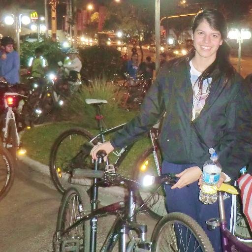 Ingeniera de Alimentos-FCQ- UNA, basquetbolista, runner y biker en mis tiempos libres.