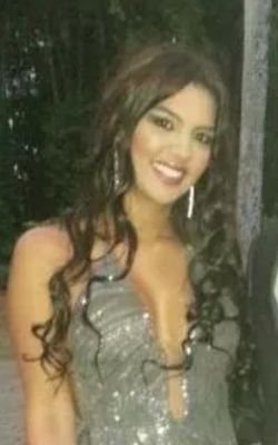 Instagram: @caroarangof